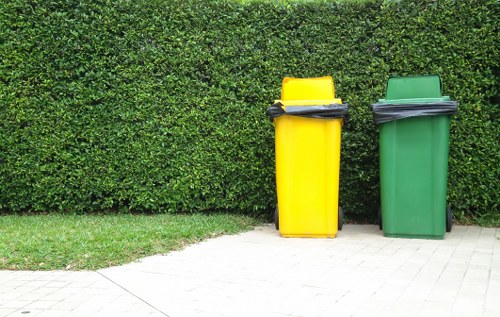 Cleaning and organizing a garage in Balham